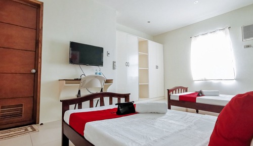 Habitación con 2 camas individuales