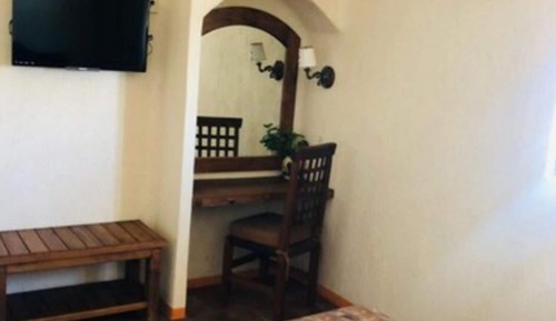 Habitación básica con 1 cama doble o 2 individuales