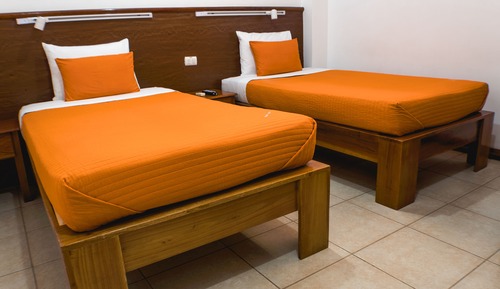 Habitación triple estándar, varias camas, baño privado
