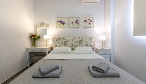Deluxe Double Room with Jetted Shower