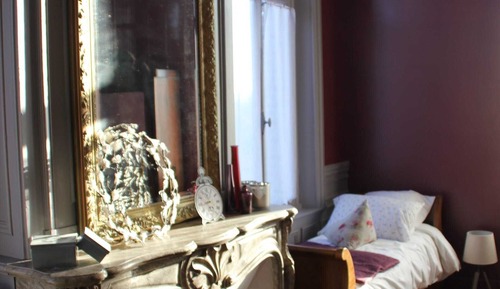 Habitación triple (Bovary)