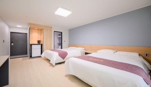Standard Twin Room Ocean View