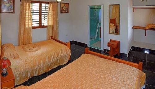 Habitación triple exclusiva
