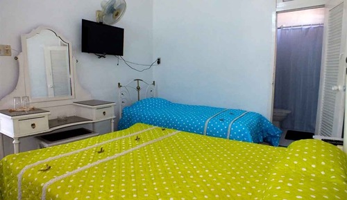Habitación triple exclusiva