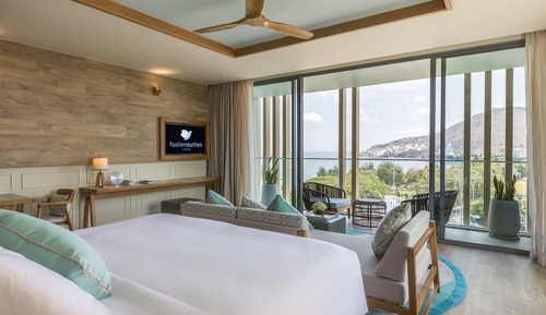 Suite Deluxe, 1 cama de matrimonio grande, vistas parciales al mar (Fusion)
