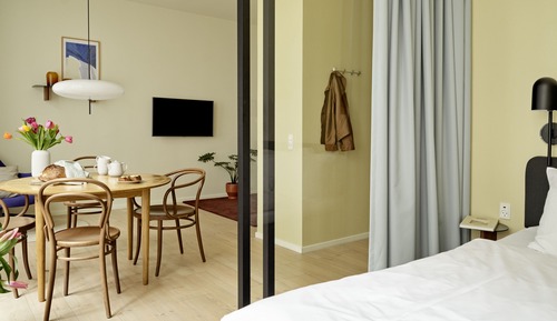 One-Bedroom Apartment (4 Adults)