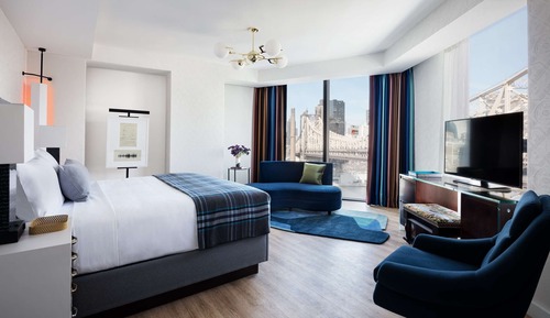 Suite junior, 1 cama de matrimonio grande (Skyline View)