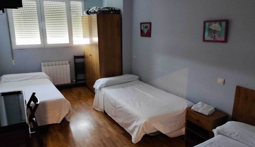 Habitación triple básica