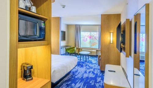 Estudio, 1 cama de matrimonio grande con sofá cama
