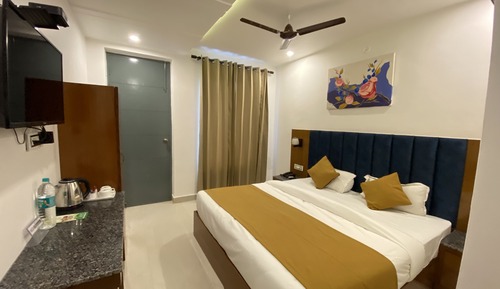 Habitación Deluxe con 1 cama doble o 2 individuales, 1 cama doble, vistas a la montaña