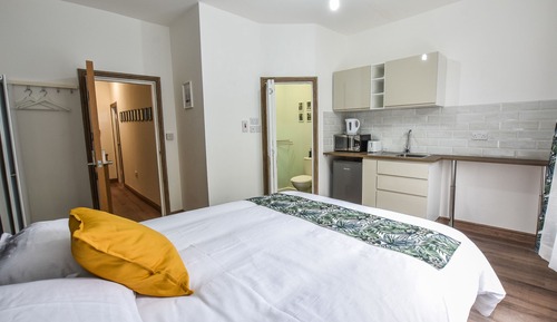 Habitación estándar doble (Shared Bathoom)