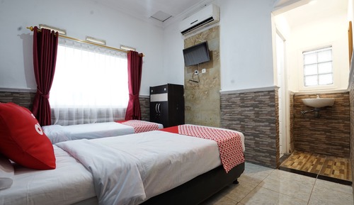 Habitación estándar con 2 camas individuales
