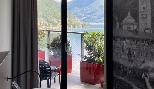 Habitación Confort doble, vistas al lago