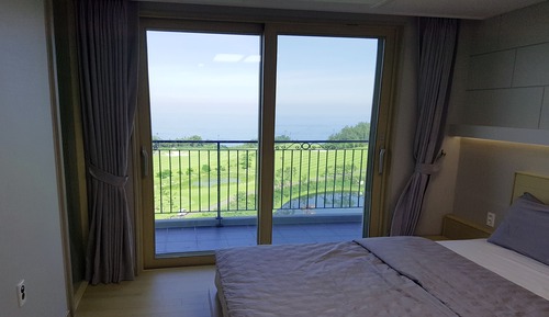 Apartamento, vistas al campo de golf (26 Pyeong)