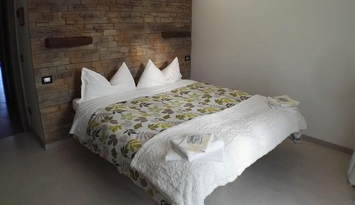 Habitación con 1 cama doble o 2 individuales