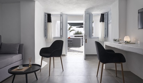 Junior Suite with hot tub & Garden View