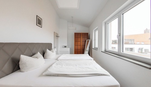 Apartamento Deluxe, 1 cama de matrimonio grande, balcón, vistas a la ciudad