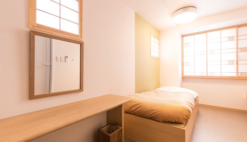 Habitación con 2 camas individuales