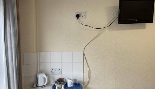 Habitación individual, baño privado