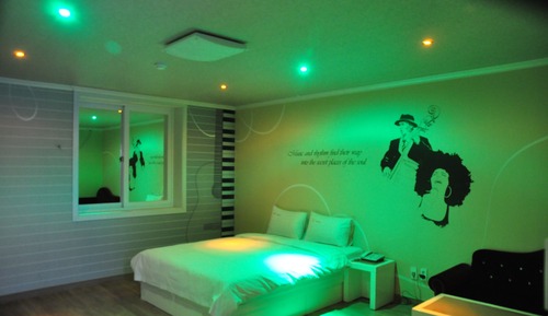 Deluxe Room - Extra person charge 10,000 KRW on site more than 2 people
