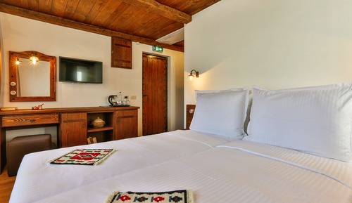 Habitación estándar con 1 cama doble o 2 individuales