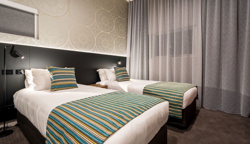 Suite familiar