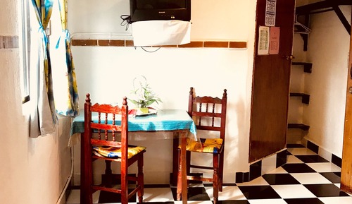 Habitación económica con 1 cama doble o 2 individuales
