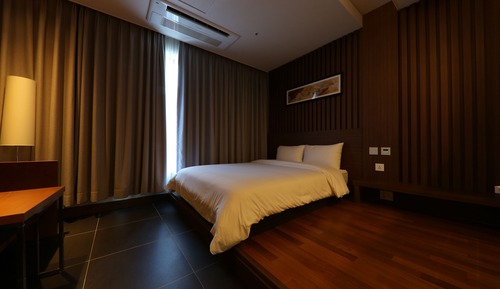 Habitación estándar doble (Flooring)
