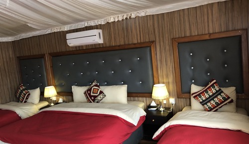 Habitación cuádruple Deluxe