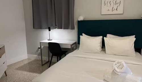 Apartamento estándar, 1 cama de matrimonio con sofá cama, cocina, vistas a la ciudad