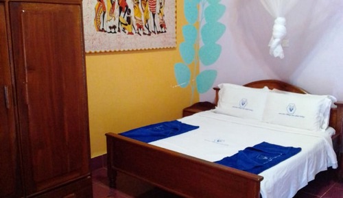 Habitación con 2 camas individuales