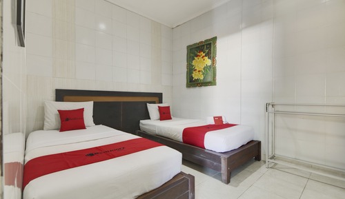 Habitación con 2 camas individuales