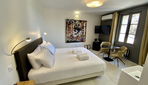 Suite de lujo, 1 cama de matrimonio, bañera de hidromasaje (Graffiti)
