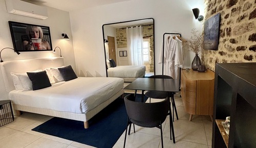 Suite de lujo, 1 cama de matrimonio, bañera de hidromasaje (SENSATION)