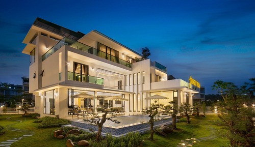 Habitación triple, vistas al mar (Elegance)