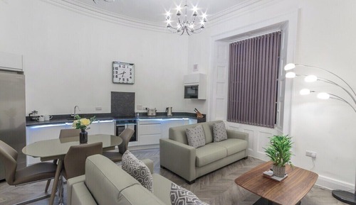 Casa (2 Bedrooms)