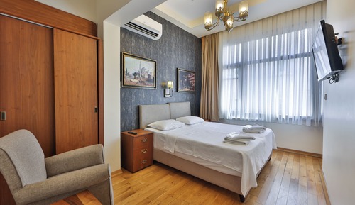 Habitación estándar con 1 cama doble o 2 individuales