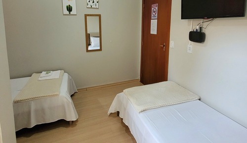 Habitación estándar con 2 camas individuales
