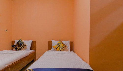 Habitación estándar con 2 camas individuales
