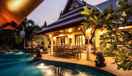 Whole villa using all 3 bedrooms for 6 Adults