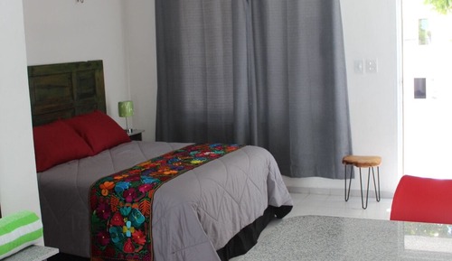 Habitación Confort, 1 cama de matrimonio, baño privado