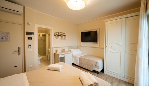 Habitación triple Confort