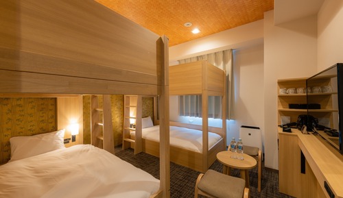 Habitación cuádruple (with Bunk Beds)