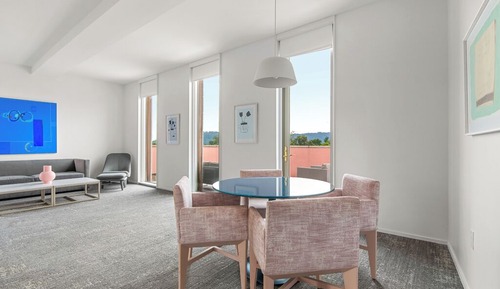Habitación Premier, 1 cama de matrimonio grande, balcón