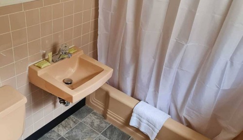 Standard Single Room, 1 Queen Bed Norwest Branch