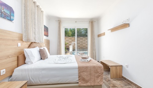 Suite Deluxe, 3 habitaciones, piscina privada, vistas al jardín