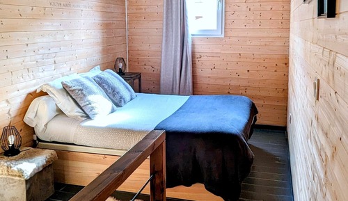 Apartamento, baño privado (T3)