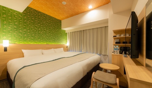 Habitación (Large, King)