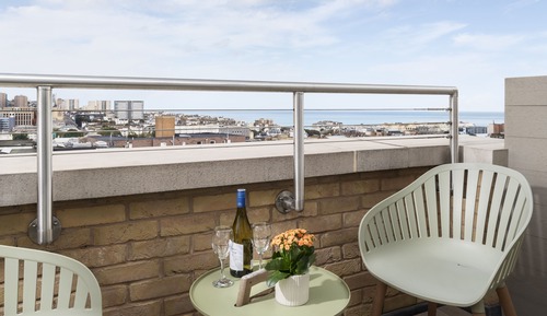 Ático, 1 habitación, vistas a la ciudad