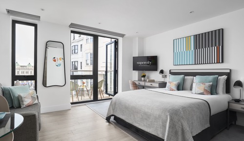 Suite estudio (with Balcony or Terrace)